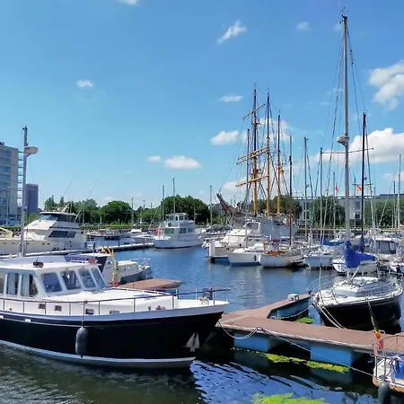 1 Bedroom Amazing In Ostende