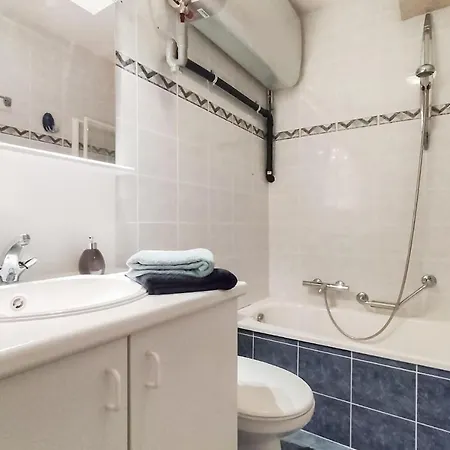 1 Bedroom Amazing In *