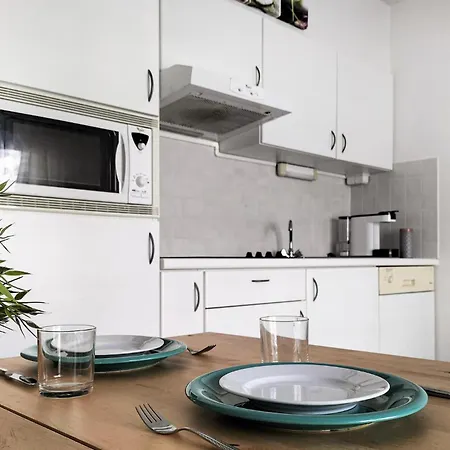 1 Bedroom Amazing In Apartman Ostende